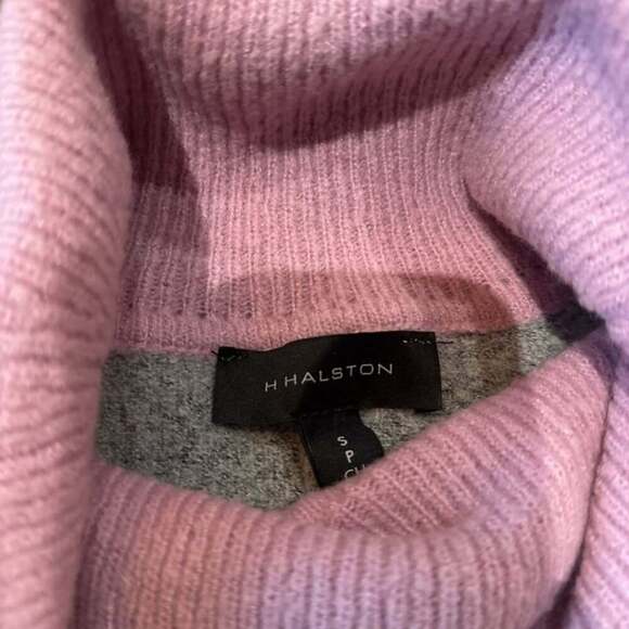 Color Block Oversized Turtleneck Sweater, Black, Purple, Gray, Pink - Picture 3 of 6